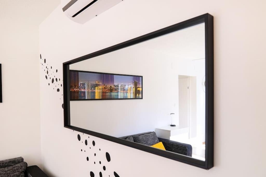Cozy Enigma: Elegant Haven 1bdr Apartment *