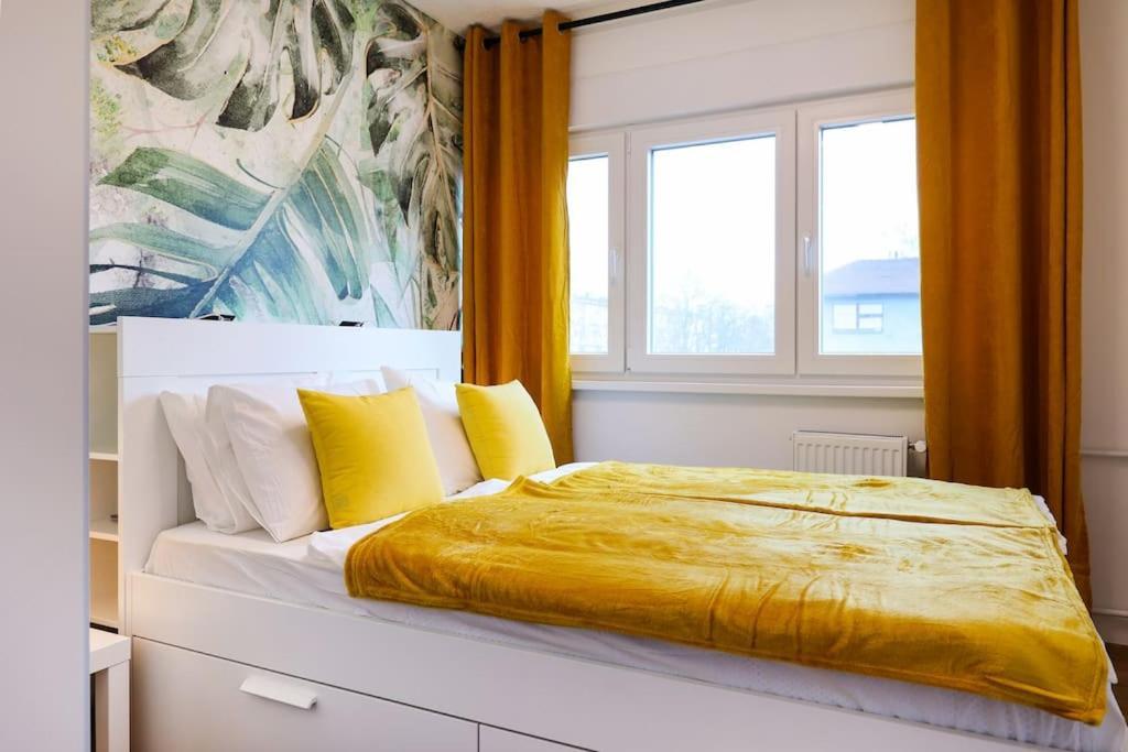 Cozy Enigma: Elegant Haven 1bdr *